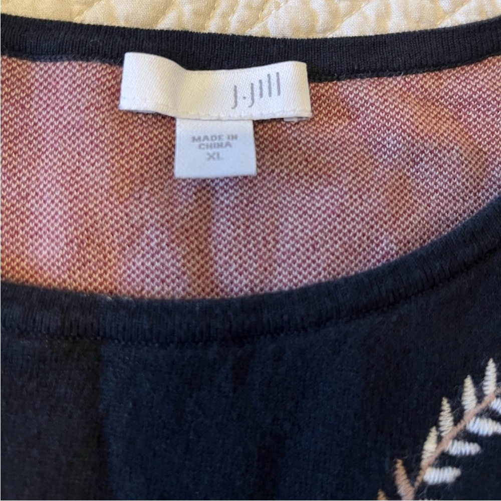 JJILL Floral Embroidered Black Knit Sweater XL - Picture 5 of 13